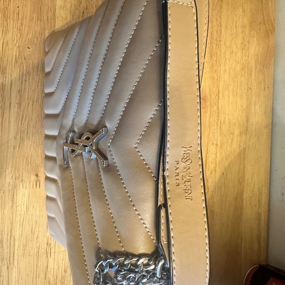 Beautiful 🌼 beige bag🌺 - Picture 7 of 7